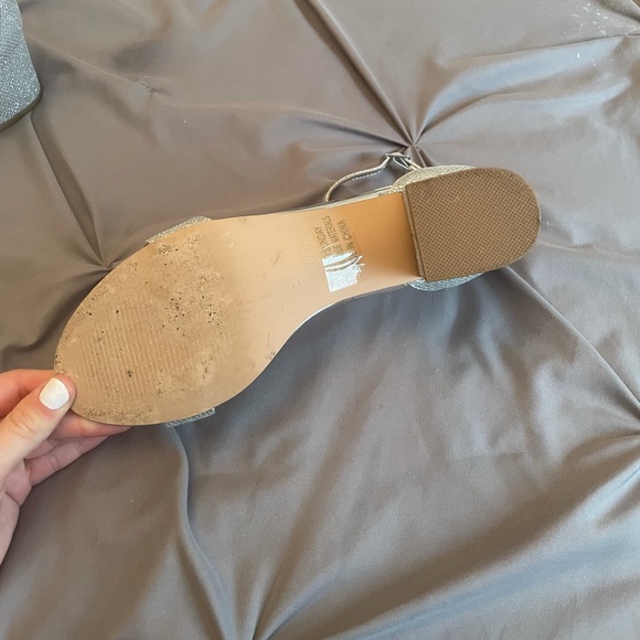 Herstyle Shoe land Silver sparkle shimmer short block ankle strap heels - Picture 4 of 11